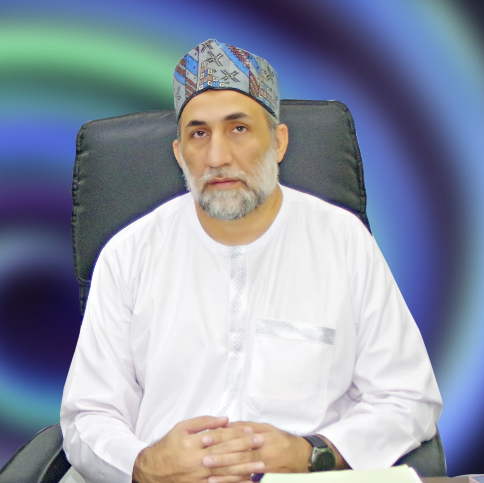 اللوحة الرسمية لرئيس الجامعة